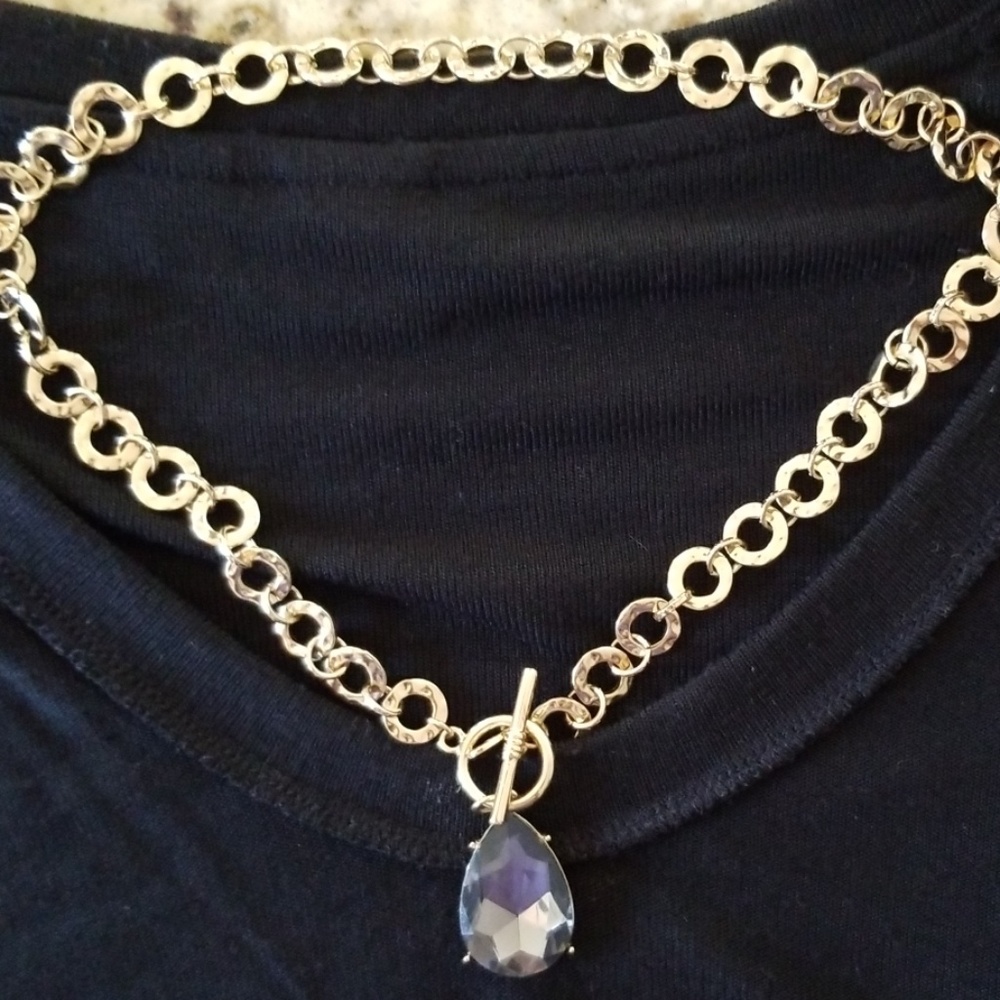 9" short toggle necklace
